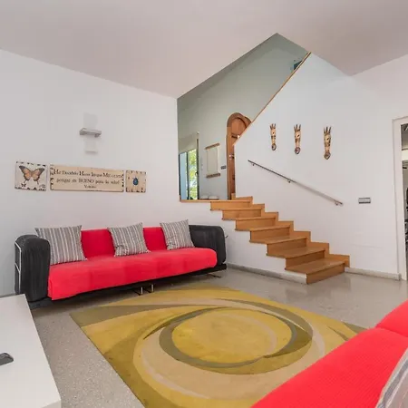 Cubo's El Tejar Villa *